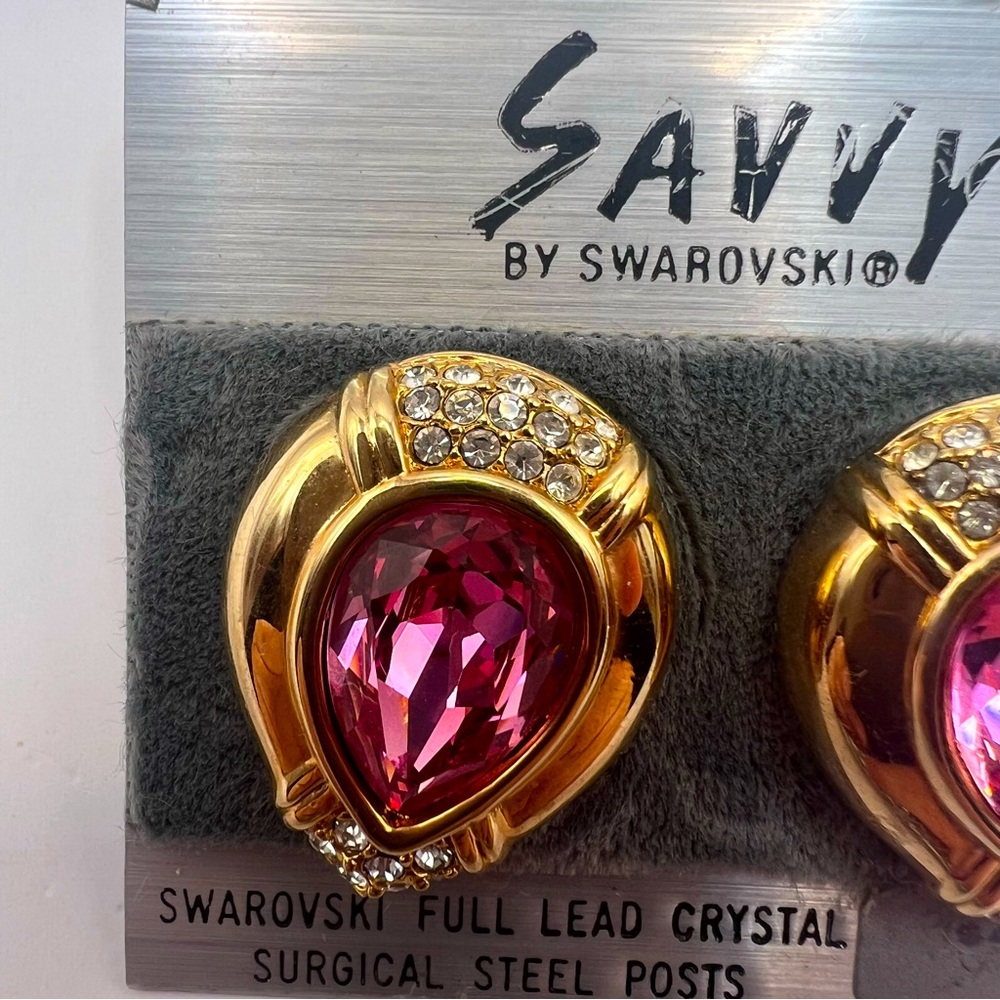 Vintage New Old Stock Savvy by Swarovski Chunky Gold Tone & Crystal Earrings - Picture 3 of 7